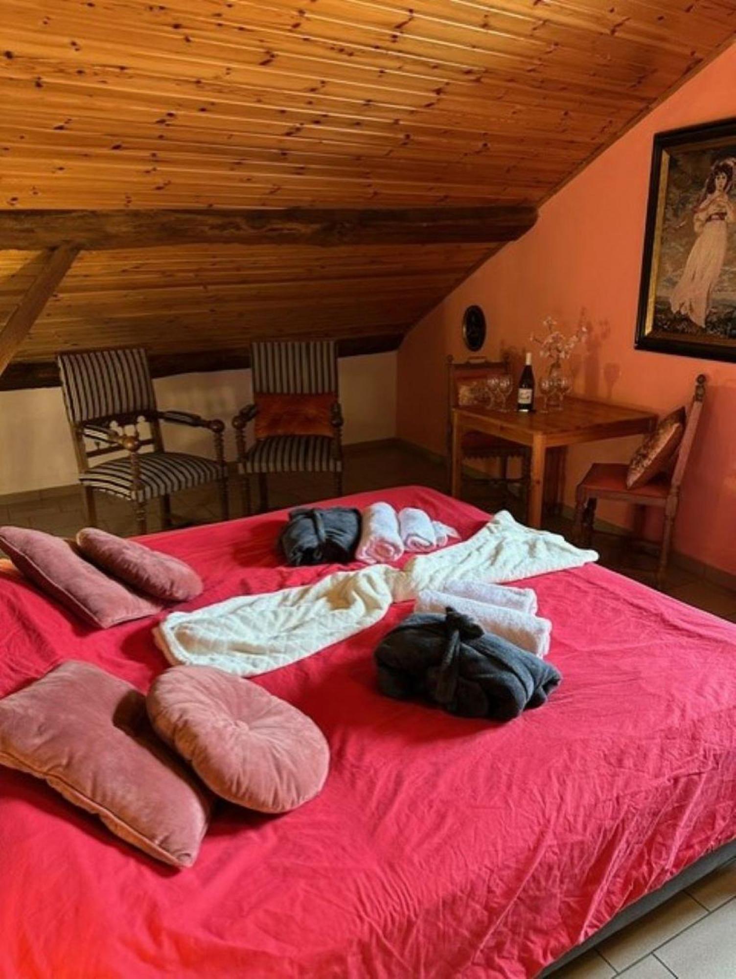 B&B Foret D'Animaux 부용 외부 사진